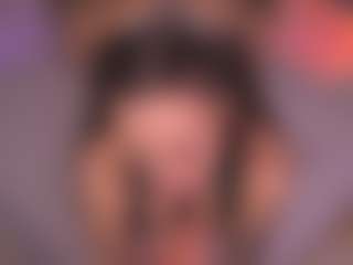 Bllowjoyy's Live Sex Cam Show