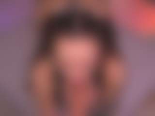 Bllowjoyy's Live Sex Cam Show