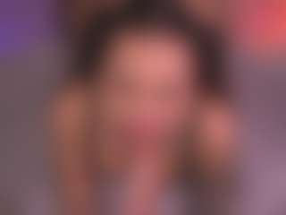Bllowjoyy's Live Sex Cam Show