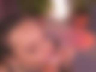 Bllowjoyy's Live Sex Cam Show