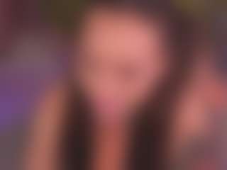 Bllowjoyy's Live Sex Cam Show