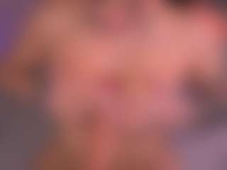 Bllowjoyy's Live Sex Cam Show