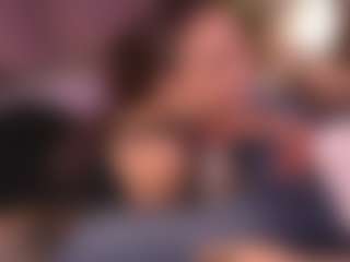 Bllowjoyy's Live Sex Cam Show