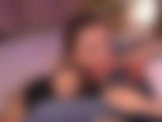 Bllowjoyy's Live Sex Cam Show