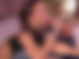 Bllowjoyy's Live Sex Cam Show