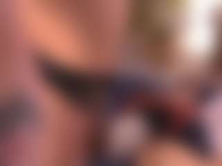 Bllowjoyy's Live Sex Cam Show