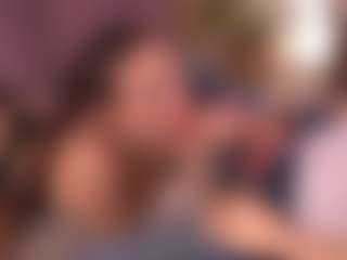 Bllowjoyy's Live Sex Cam Show
