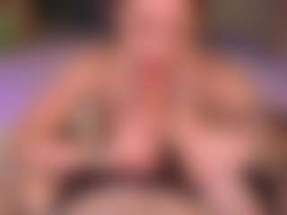 Bllowjoyy's Live Sex Cam Show