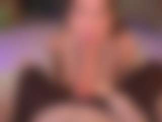 Bllowjoyy's Live Sex Cam Show