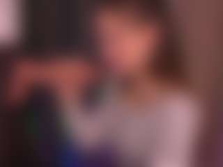Bllowjoyy's Live Sex Cam Show