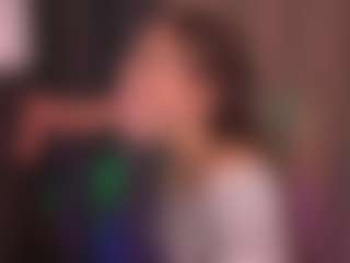 Bllowjoyy's Live Sex Cam Show