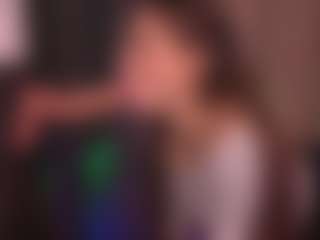 Bllowjoyy's Live Sex Cam Show
