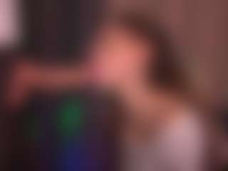 Bllowjoyy's Live Sex Cam Show