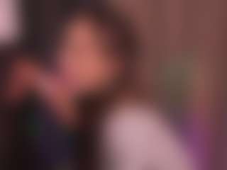 Bllowjoyy's Live Sex Cam Show