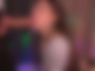 Bllowjoyy's Live Sex Cam Show