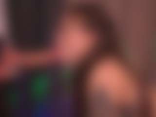 Bllowjoyy's Live Sex Cam Show