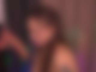Bllowjoyy's Live Sex Cam Show