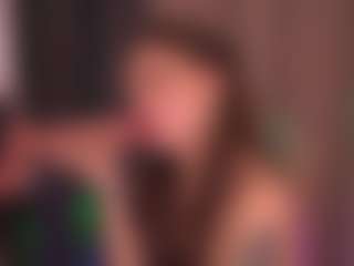 Bllowjoyy's Live Sex Cam Show