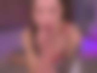 Bllowjoyy's Live Sex Cam Show