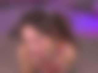 Bllowjoyy's Live Sex Cam Show
