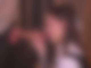 Bllowjoyy's Live Sex Cam Show