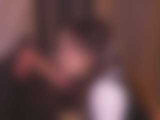 Bllowjoyy's Live Sex Cam Show