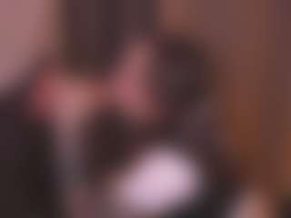 Bllowjoyy's Live Sex Cam Show