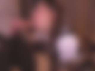 Bllowjoyy's Live Sex Cam Show