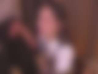 Bllowjoyy's Live Sex Cam Show