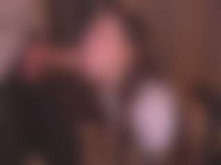 Bllowjoyy's Live Sex Cam Show