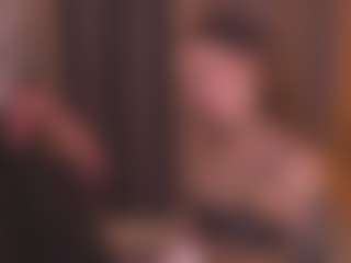 Bllowjoyy's Live Sex Cam Show