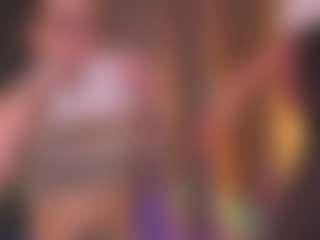 Bllowjoyy's Live Sex Cam Show