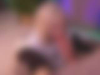 Live cam show with Bllowjoyy - Strip Teen (18+) on Dare Cams