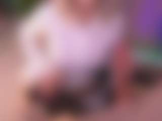 Bllowjoyy's Live Sex Cam Show