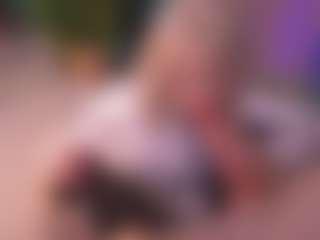 Bllowjoyy's Live Sex Cam Show