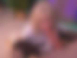 Live cam show with Bllowjoyy - Lush Teen (18+) on fuklive.com