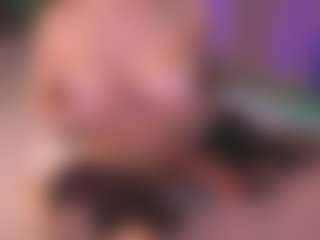 Bllowjoyy's Live Sex Cam Show