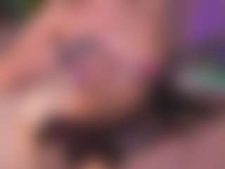 Bllowjoyy's Live Sex Cam Show