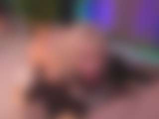 Bllowjoyy's Live Sex Cam Show