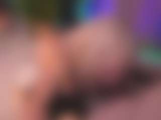 Bllowjoyy's Live Sex Cam Show