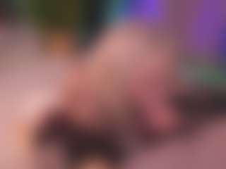 Bllowjoyy's Live Sex Cam Show