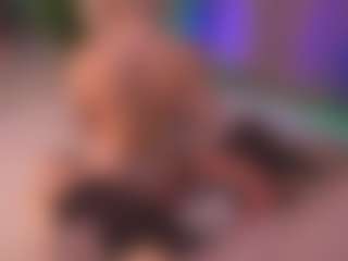 Bllowjoyy's Live Sex Cam Show