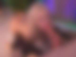 Live cam show with Bllowjoyy - Period on fuklive.com