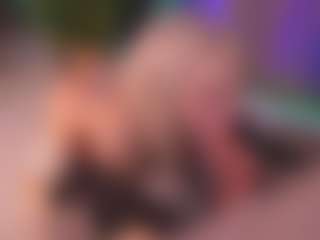 Bllowjoyy's Live Sex Cam Show