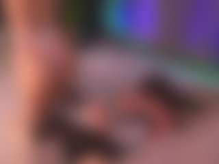 Bllowjoyy's Live Sex Cam Show