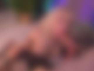 Bllowjoyy's Live Sex Cam Show