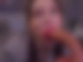 Bllowjoyy's Live Sex Cam Show