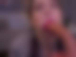 Bllowjoyy's Live Sex Cam Show