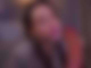 Bllowjoyy's Live Sex Cam Show