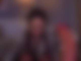 Bllowjoyy's Live Sex Cam Show